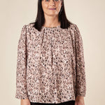 Blusa Donna Curvy Girocollo  Fantasia Animalier con Dettaglio Collana e Pience Comfort. F708YBFSAMU NERO Lizalù 