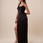 Abito lungo Donna elegante con scollatura cascante e bretelline. AB002177 NERO ARTIGLI 