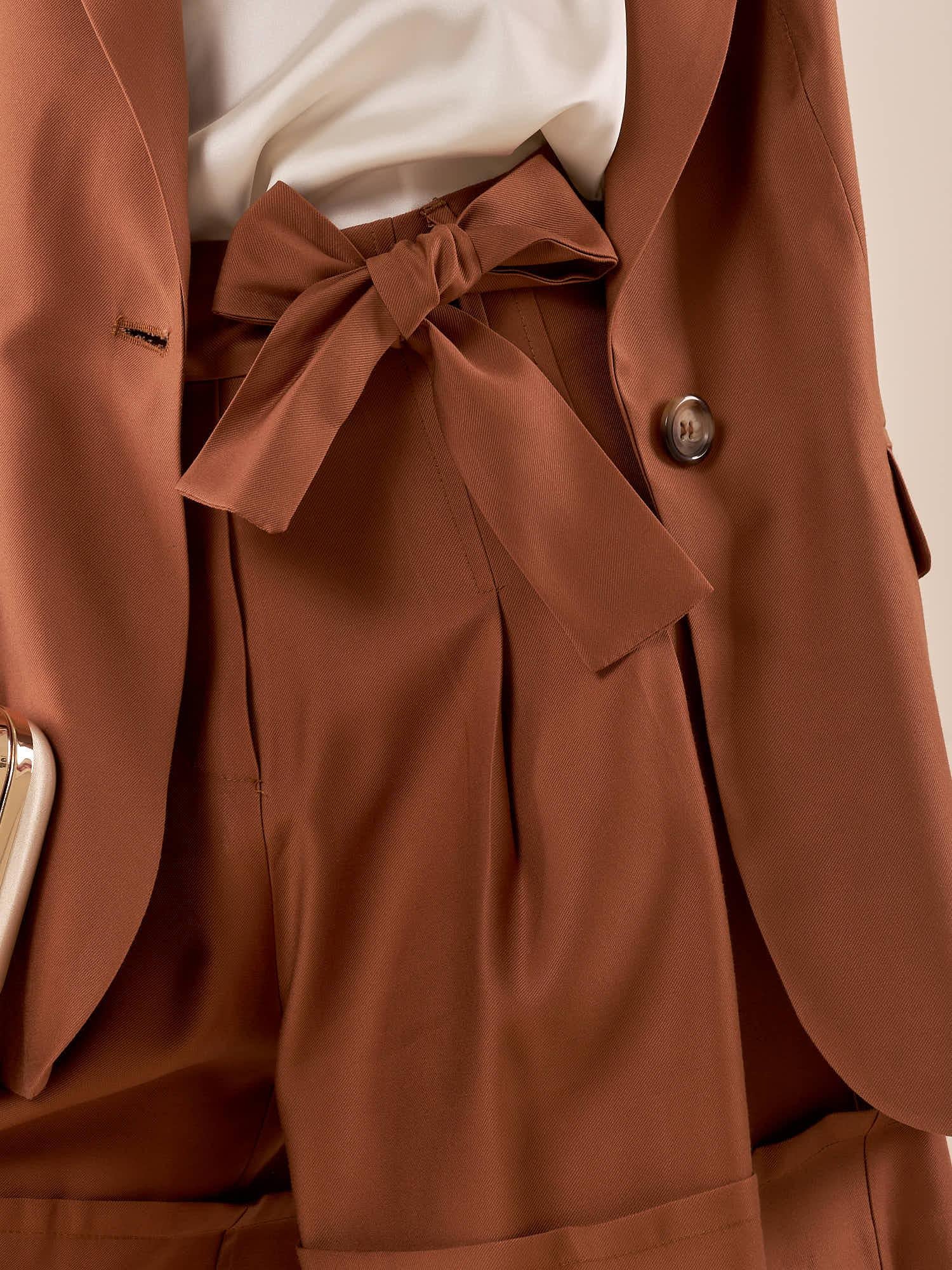 Gilet Donna in Misto Viscosa  Eleganza Versatile per Ogni Stagione GL001804 CUOIO ARTIGLI 