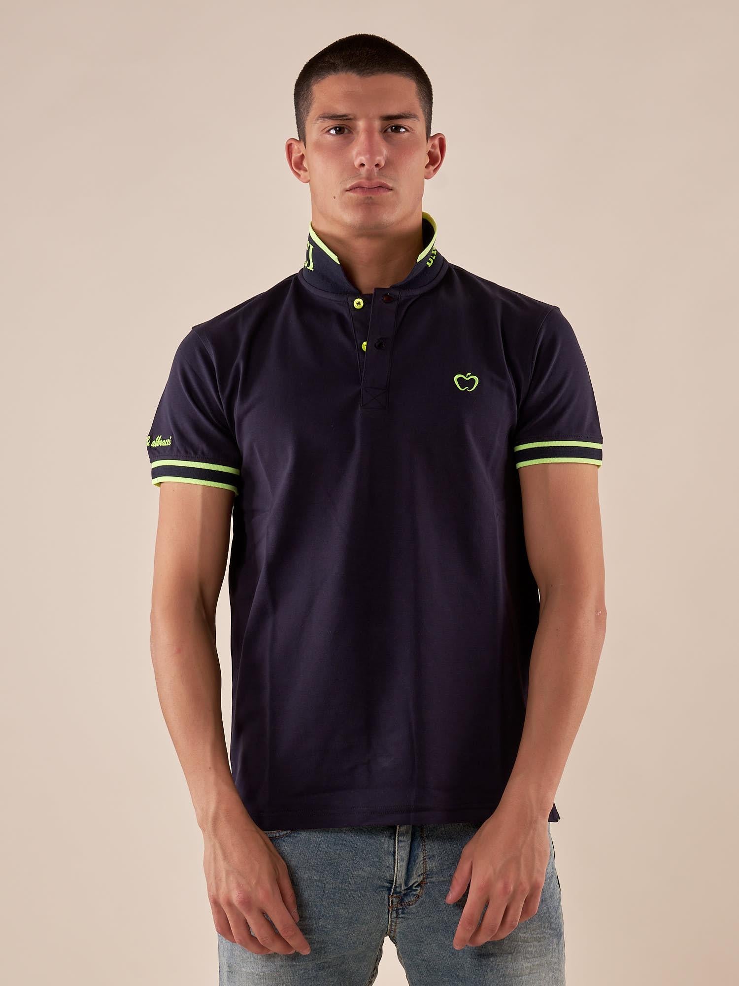 Polo Uomo in Cotone Piquet a Manica Corta con Dettagli Fluo e Logo sul Colletto. BAM1421 BLU BACI & ABBRACCI 