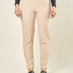 Pantalone donna in tessuto tecnico. Lunghezza alla caviglia con spacchetto laterale e zip invisibile. PA003491 ONICE ARTIGLI 
