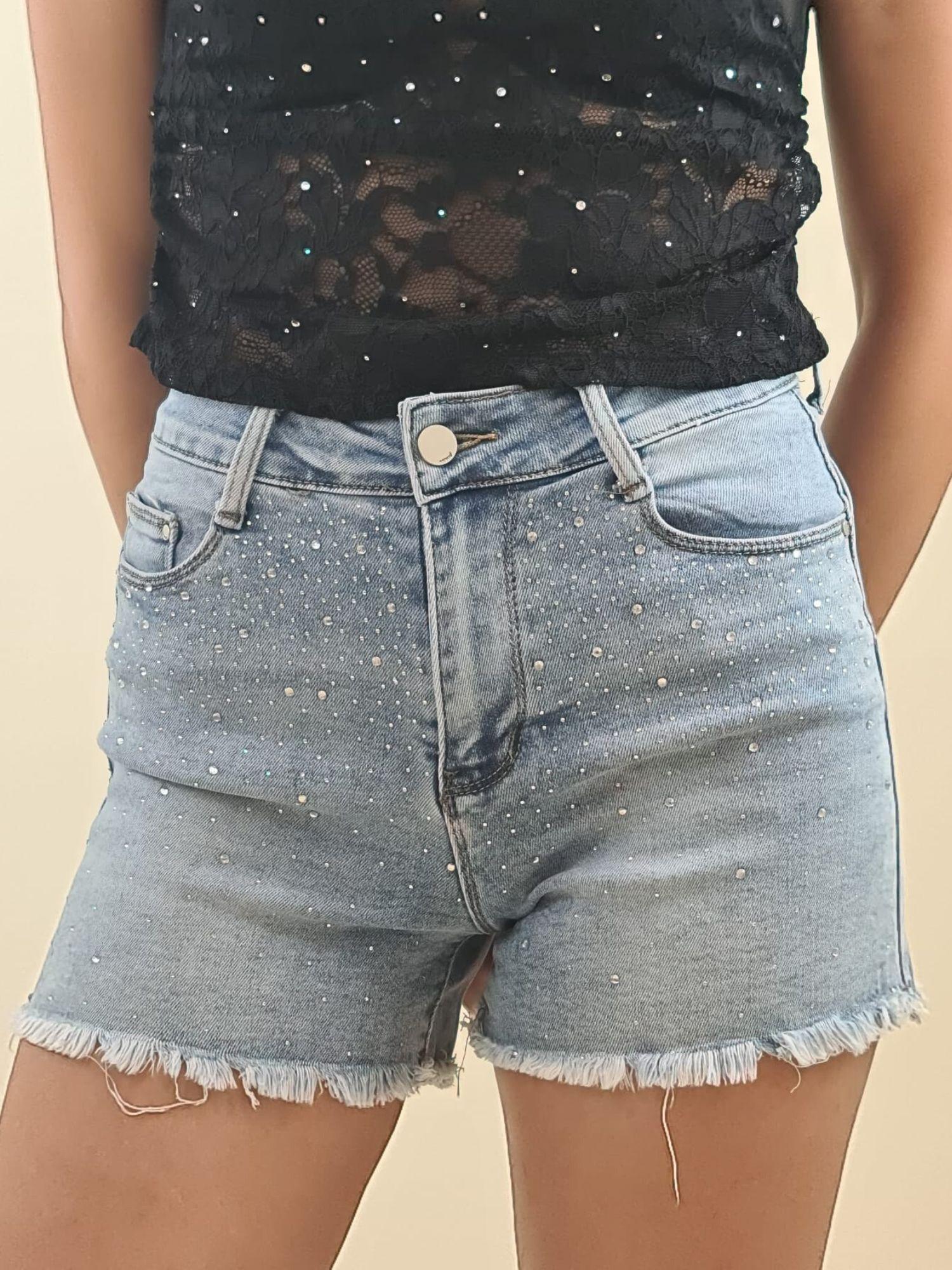 Shorts Donna Jeans con brillantini frontali e sfrangiature. AMR/SA7023EC JEANS EXTASY 