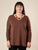 Maglia Donna Curvy in Viscosa  Scollo a V, Manica Raglan e Micro Paillettes Tono su Tono.