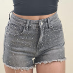 Shorts di Jeans da Donna con Brillantini  Vita Elasticizzata e Fondo Sfrangiato AMR/LS9338EC GRIGIO EXTASY 