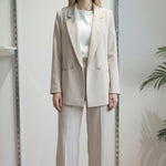 Pantalone da donna modello largo in tessuto crêpe con vita alta e mezzo elastico. DR5038/PANT BEIGE REver 