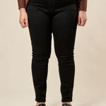 Pantalone Donna Curvy Effetto Push-Up in Cotone Jeansato Elasticizzato  Modello Slim Fit con Fondo Stretto. F883YBFLZ1067 NERO Lizalù 