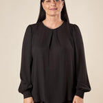 Blusa Donna Curvy Girocollo  Manica Lunga con Dettaglio Gioiello e Pience Frontali. F196YBFPEG NERO Lizalù 
