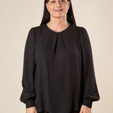 Blusa Donna Curvy Girocollo  Manica Lunga con Dettaglio Gioiello e Pience Frontali. F196YBFPEG NERO Lizalù 