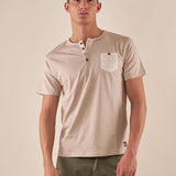 T-shirt Uomo Manica Corta Serafino con Taschino BAM5452 DESERT STONE BACI & ABBRACCI 