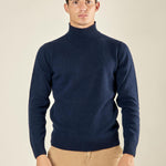 Maglia Uomo Collo Lupetto in Misto Lana. Comfort Termico e Stile Minimal. CON415225 INCHIOSTRO CONSENSO 