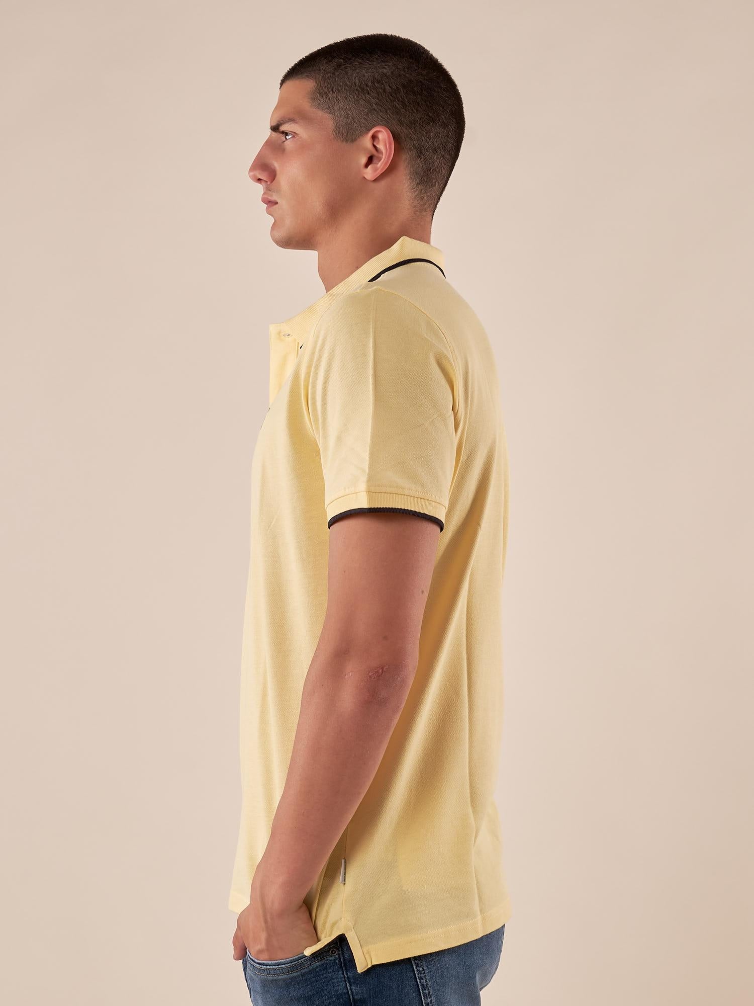 Polo Uomo manica corta in cotone piquet con ricamo. P626122 GIALLO Henry Cotton's 