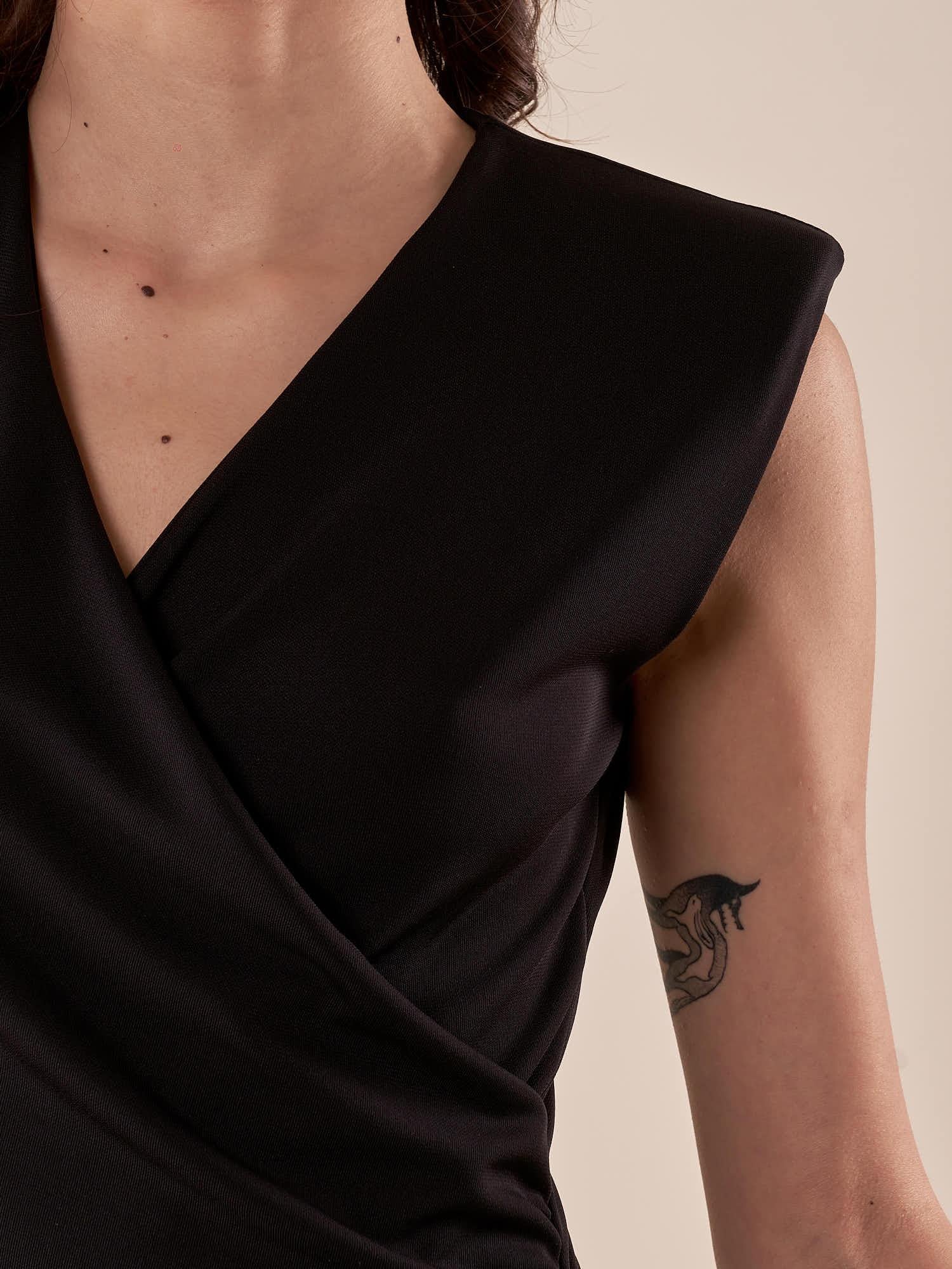 Abito Donna corto con spalline elasticizzato elegante. CS/X413EC NERO EXTASY 