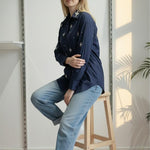 Camicia Donna in Cotone Manica Lunga Over Fit con Applicazione di Pietre R49/102958 BLU EXTASY 