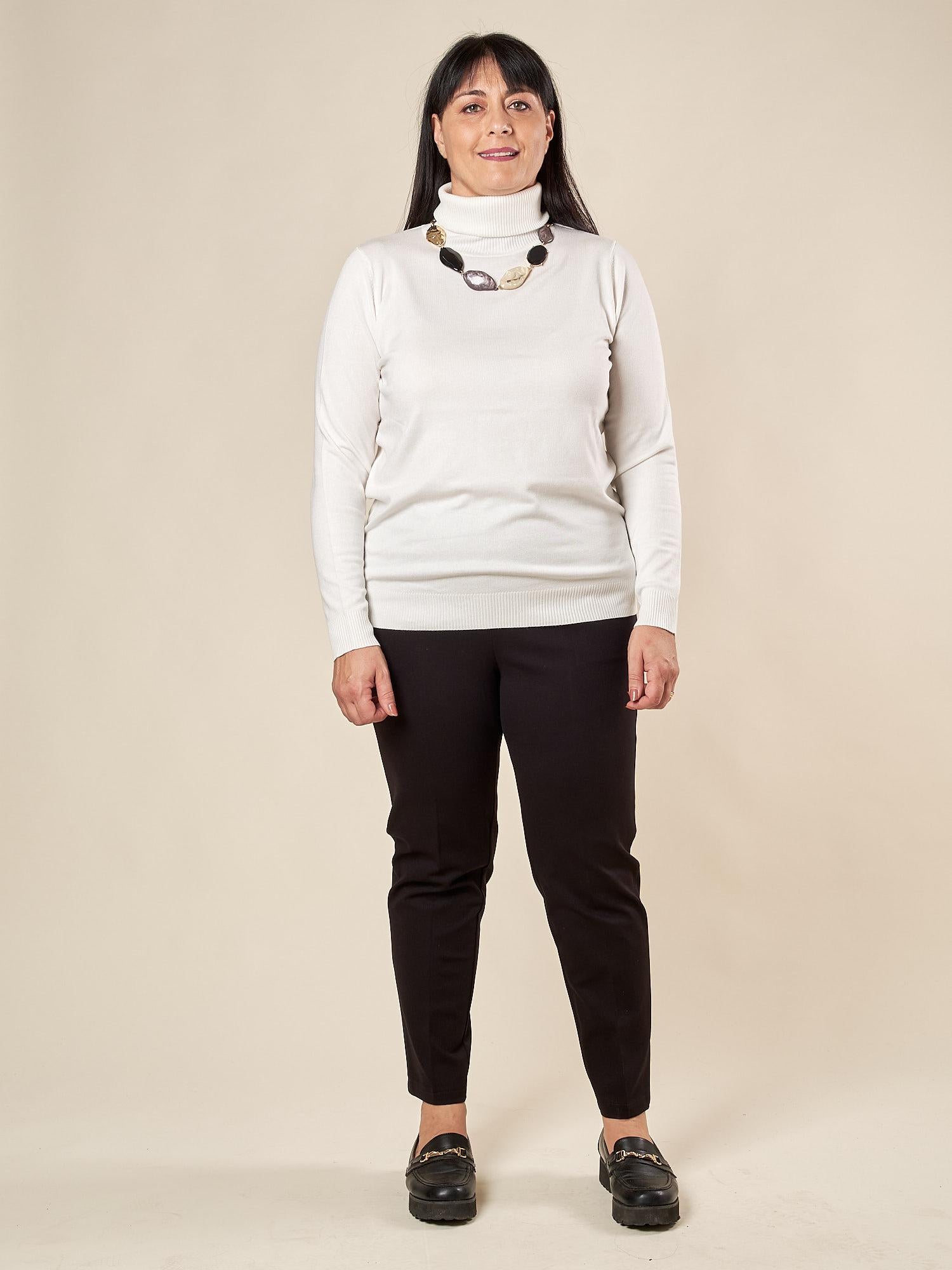 Pantalone Donna Curvy in Punto Milano  Vestibilità a Sigaretta, Tasche a Filetto, Lunghezza alla Caviglia. F708YBFAGGIA NERO Lizalù 
