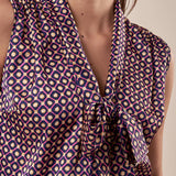 Blusa in fantasia con fiocco donna. BL001762 BLU/ORO ARTIGLI 