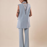 Gilet Donna elegante con inserto in pizzo sul retro e chiusura doppiopetto. GL002440 POLVERE ARTIGLI 