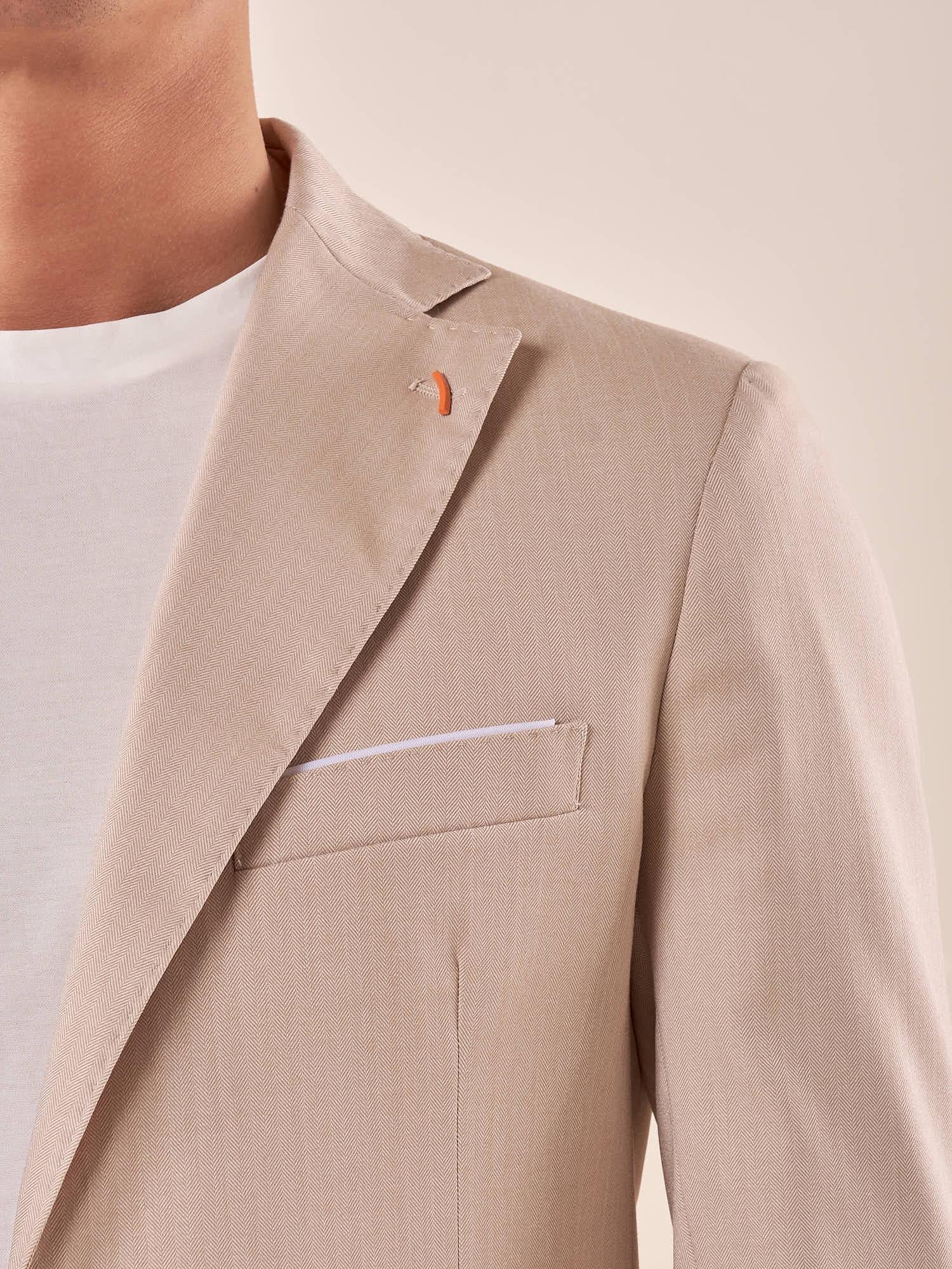 Abito uomo classico giacca due botoni  tasche filetto con pattine due spacchi tessuto spiga di pesce. OC1S2S5A01 BEIGE OVER-D Uomo 