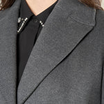 Cappotto donna monopetto. Due bottoni, tasca a pattina e vestibilità affiancata. CP003189 GRIGIO SCURO ARTIGLI 
