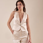 Gilet in raso corto donna. GL000965 AVORIO ARTIGLI 