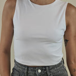 Top Donna Corto Basic a Spalla Larga Effetto Second Skin. F9121 BIANCO VINCE OTTO 