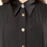 Abito midi donna con abbottonatura frontale e dettagli in raso. Eleganza romantica e stile raffinato. AB003215 NERO ARTIGLI 