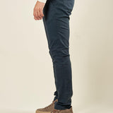 Pantalone Uomo Invernale in Tessuto Operato Elasticizzato. Eleganza e Comfort per la Stagione Fredda. M49444 BLU GUY 