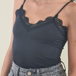 Body donna spalla stretta in pizzo elasticizzato effetto second skin. V7960 NERO STUDIO ELEVEN 