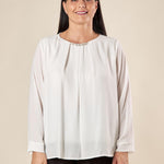 Blusa Donna Curvy Girocollo  Dettaglio in Metallo, Pience Frontali e Polsino Dritto. F708YBFSELE PANNA Lizalù 
