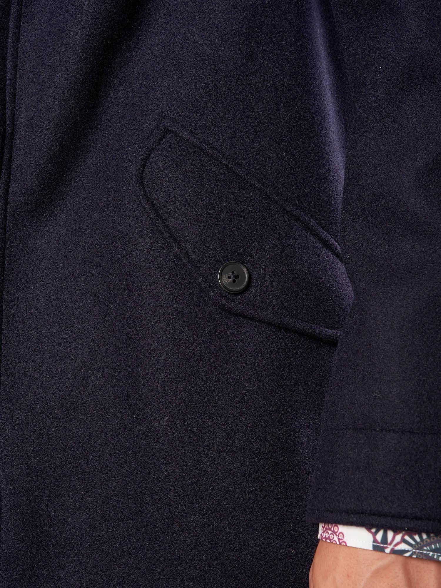 Parka Uomo con Cappuccio e Tasche con Pattine. CP14H BLU HAMAKI-HO 