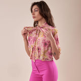 Camicia con fiocco manica corta fantasia floreale donna. CA000941 ROSA/GERAN ARTIGLI 