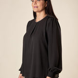 Blusa Donna Curvy Girocollo  Manica Lunga con Dettaglio Gioiello e Pience Frontali. F196YBFPEG NERO Lizalù 
