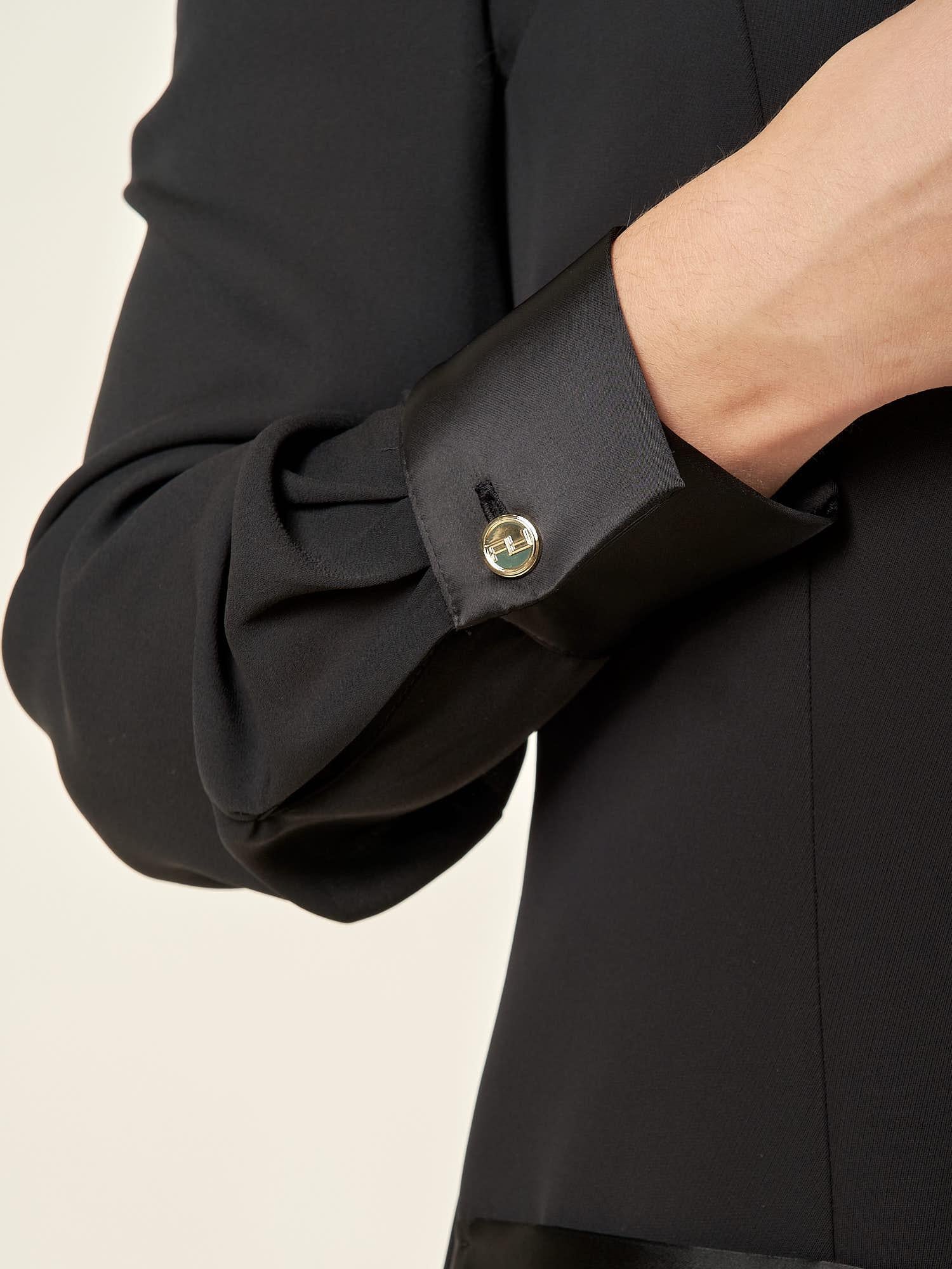 Abito midi donna con abbottonatura frontale e dettagli in raso. Eleganza romantica e stile raffinato. AB003215 NERO ARTIGLI 