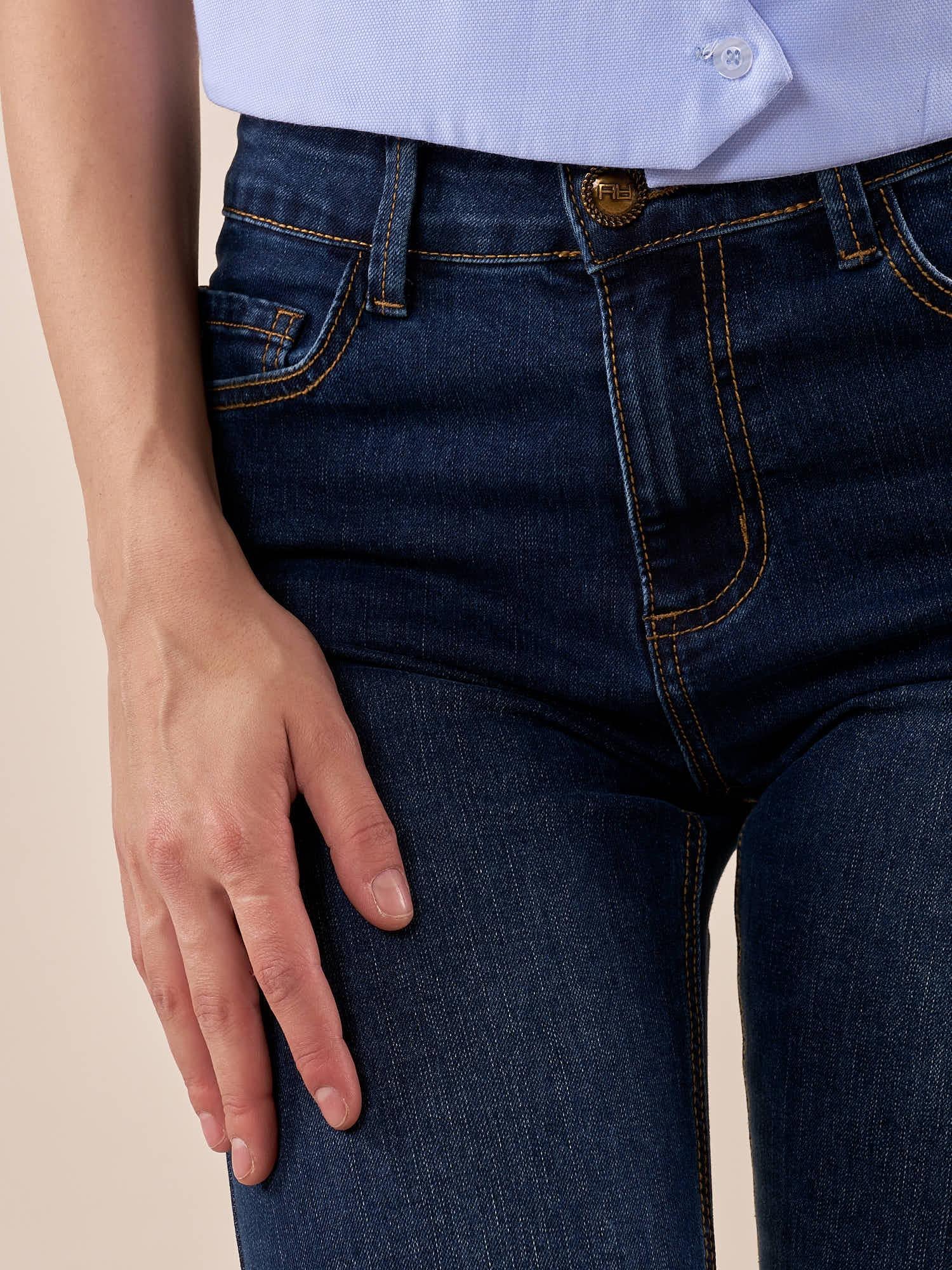 Jeans Donna a zampa elasticizzato 5 tasche. DE002353 DENIM ARTIGLI 