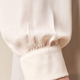Blusa Donna Curvy con Collo Camicia  Dettaglio Collana e Arricciatura sulla Spalla. F708YBFSARA CREMA Lizalù 