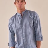 Camicia da uomo in lino e cotone a manica lunga con collo alla coreana. M49069 CIELO GUY 