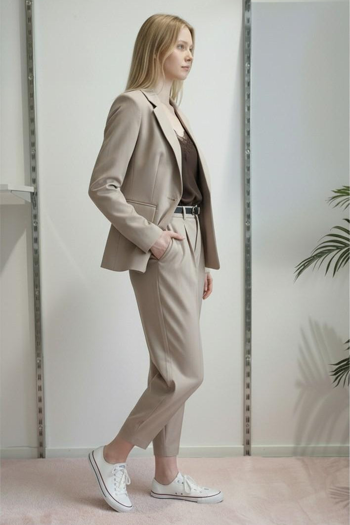 Pantalone Donna Balloon alla Caviglia con Pinces e Tasche Dietro con Pattine. PG114P BEIGE EXTASY 