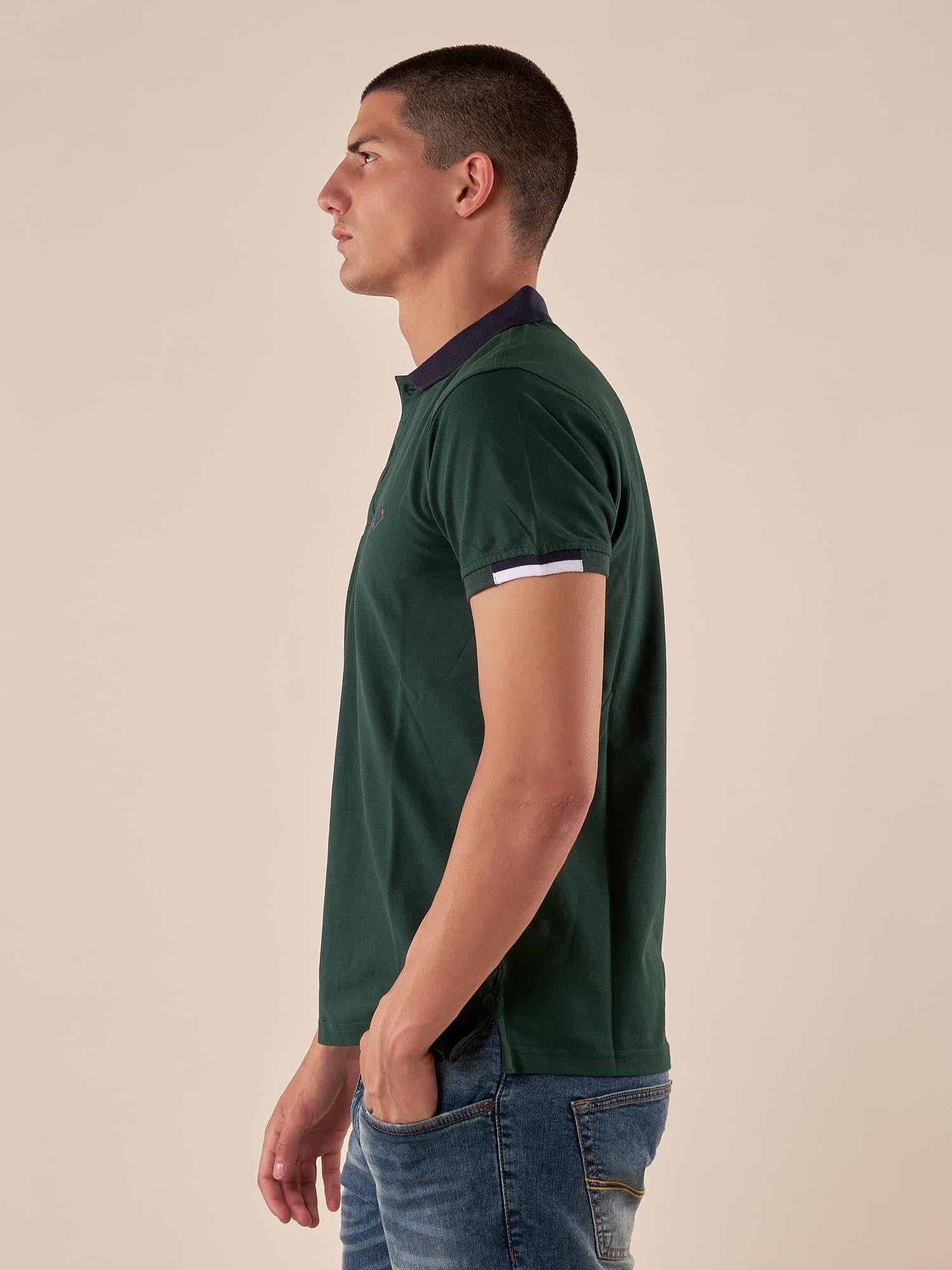 Polo da Uomo in 100% Cotone Piquet con Colletto e Polsini a Contrasto. BAM5431 HUNTER GREEN BACI & ABBRACCI 