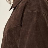 Bomber donna effetto scamosciato. Zip frontale, tasche a filetto e collo a camicia. HM2513 MARRONE FORGET-ME-NOT 